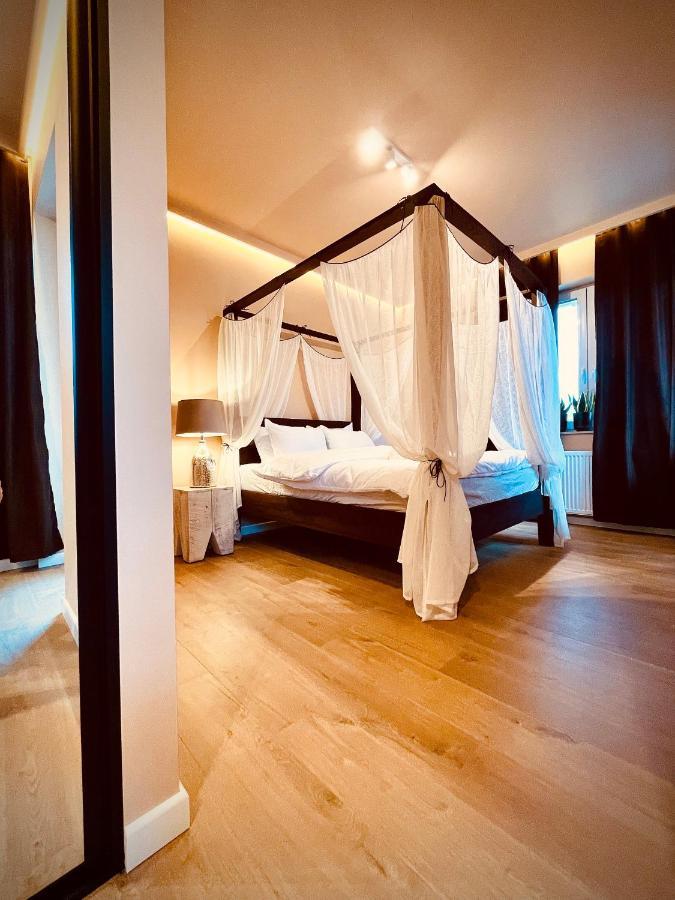Uniejow Apartments Luaran gambar
