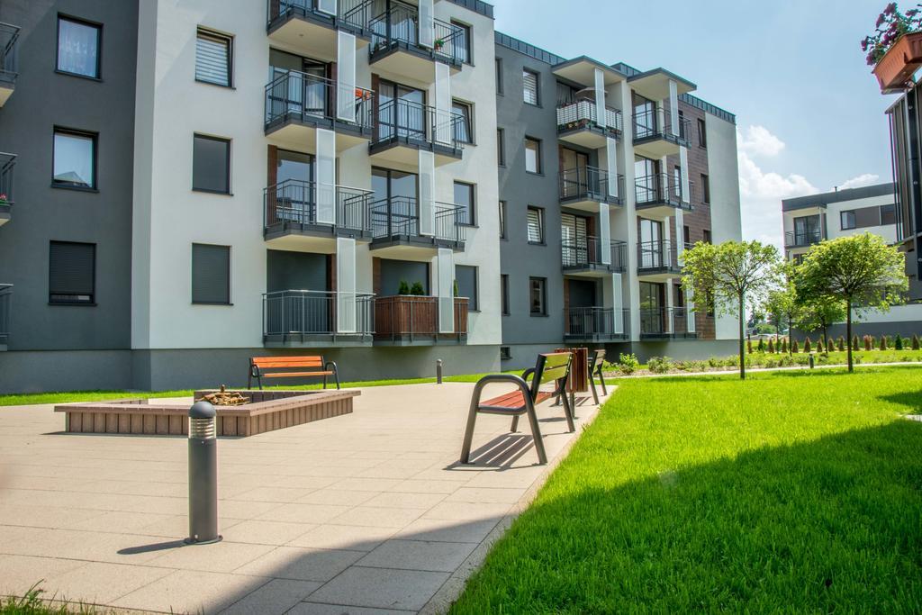 Uniejow Apartments Luaran gambar